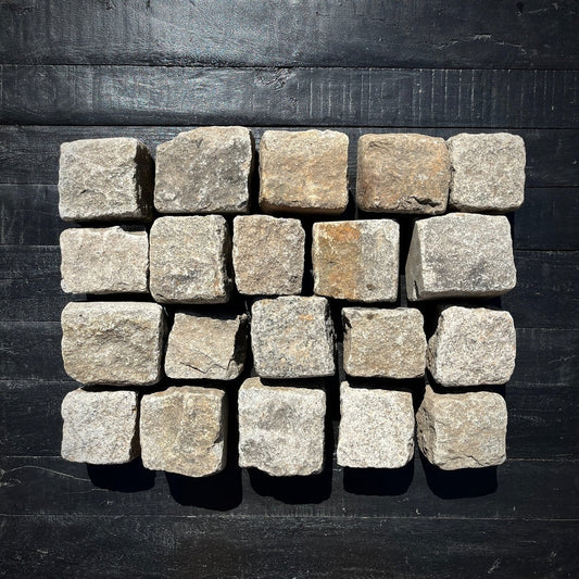 Reclaimed New York Granite Cobblestone - Cubes