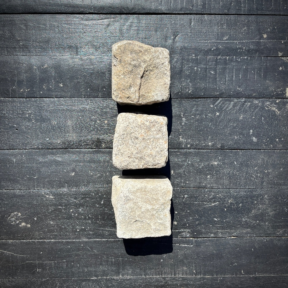 Reclaimed New York Granite Cobblestone - Cubes